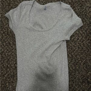 Brandy Melville gray top